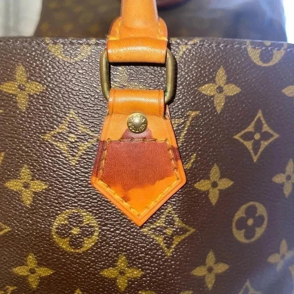 Louis Vuitton Sac Plat handbag. - Picture 8 of 11